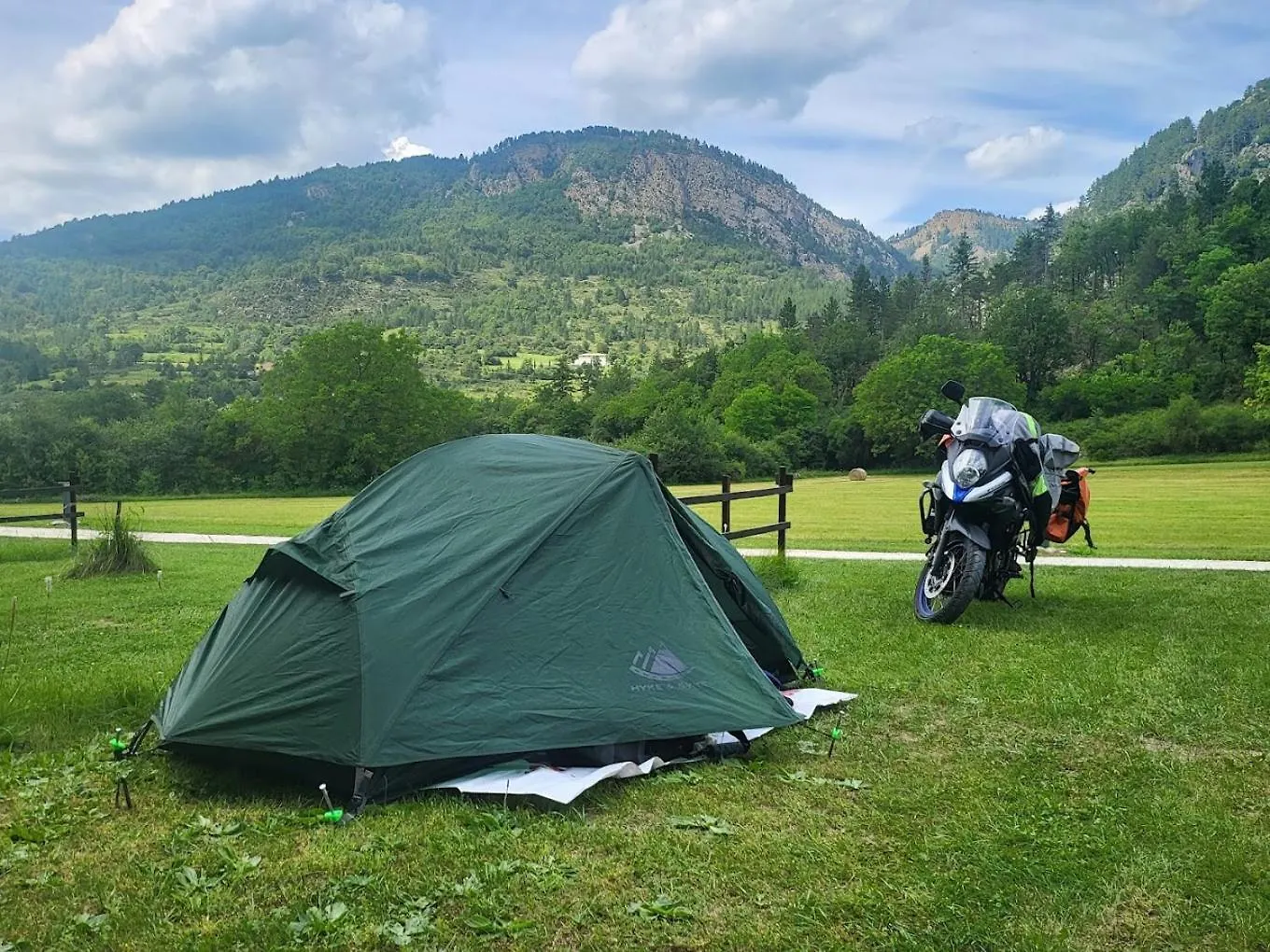 *** 营地 Camping Les Framboiseilles 卡斯特拉讷 法国