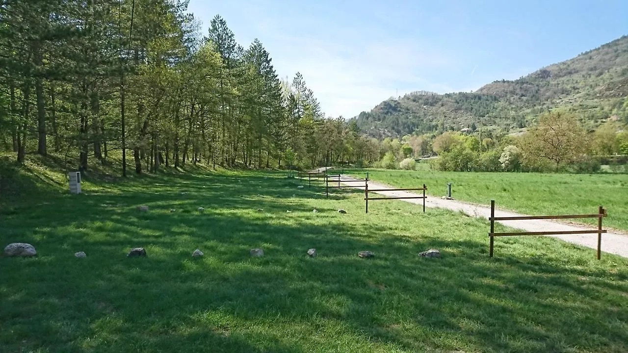 Camping Les Framboiseilles Castellane Campeggio