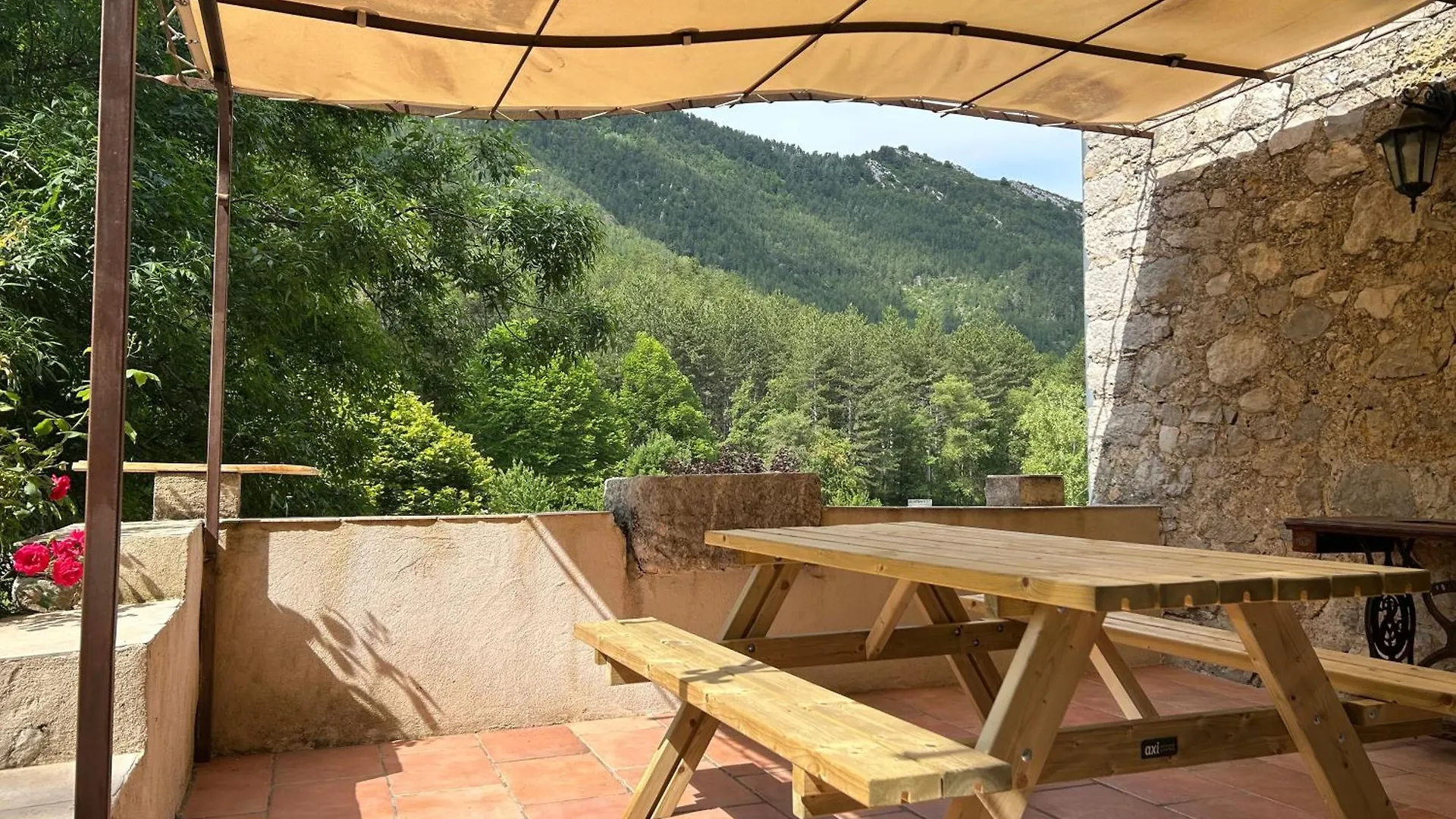 Camping Les Framboiseilles Castellane France